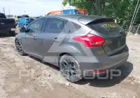 2016 Ford FOCUS фото