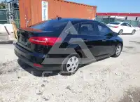 2016 Ford FOCUS фото
