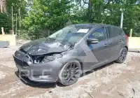 2016 Ford FOCUS фото