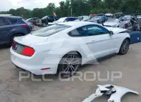 2016 Ford MUSTANG фото