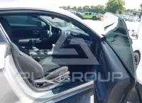 2016 Ford MUSTANG photo
