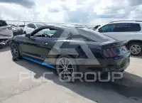 2016 Ford MUSTANG photo