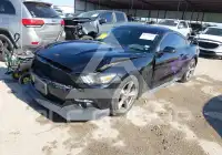 2016 Ford MUSTANG photo