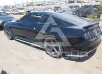 2016 Ford MUSTANG photo