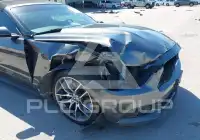 2016 Ford MUSTANG фото
