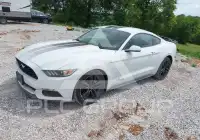 2016 Ford MUSTANG фото