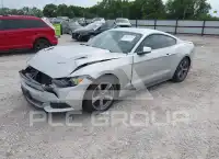 2016 Ford MUSTANG фото