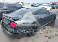 2016 Ford MUSTANG фото