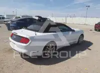 2016 Ford MUSTANG фото