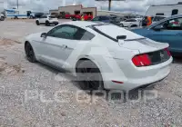 2016 Ford MUSTANG фото