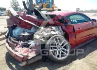 2016 Ford MUSTANG фото