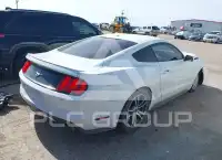 2016 Ford MUSTANG фото