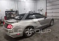 2016 Ford MUSTANG фото