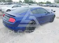 2016 Ford MUSTANG фото