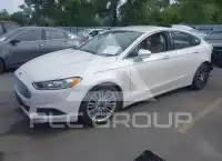 2016 Ford FUSION фото