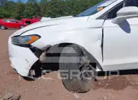 2016 Ford FUSION фото