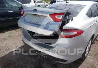 2016 Ford FUSION фото