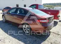 2016 Ford FUSION фото