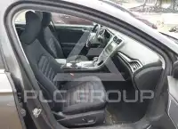 2016 Ford FUSION фото