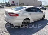 2016 Ford FUSION photo