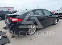 2016 Ford FUSION photo