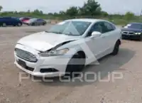 2016 Ford FUSION фото