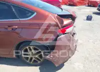 2016 Ford FUSION photo