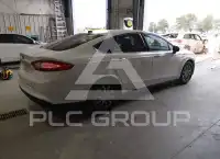 2016 Ford FUSION фото