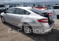 2016 Ford FUSION фото