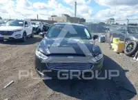 2016 Ford FUSION photo