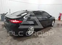 2016 Ford FUSION фото