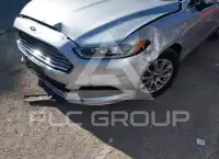 2016 Ford FUSION photo