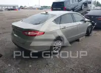 2016 Ford FUSION фото