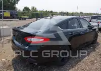 2016 Ford FUSION фото