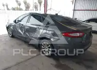2016 Ford FUSION photo