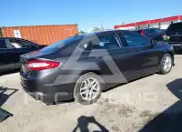 2016 Ford FUSION фото
