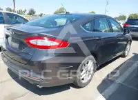 2016 Ford FUSION фото