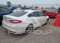 2016 Ford FUSION фото