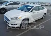 2016 Ford FUSION photo