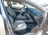 2016 Ford FUSION photo