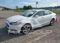 2016 Ford FUSION photo