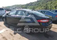 2016 Ford FUSION photo