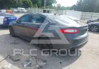 2016 Ford FUSION фото