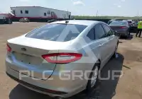 2016 Ford FUSION фото
