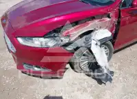 2016 Ford FUSION фото