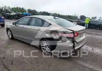 2016 Ford FUSION photo