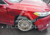2016 Ford FUSION фото