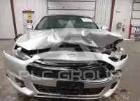 2016 Ford FUSION фото