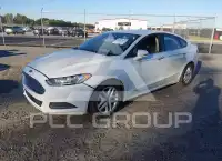 2016 Ford FUSION photo