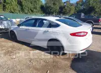 2016 Ford FUSION фото